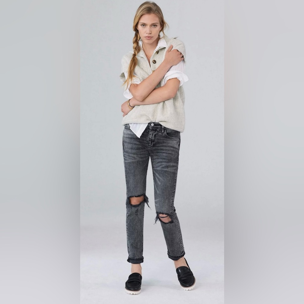 Pilcro The Slim Boyfriend Jeans, Size 31, EUC